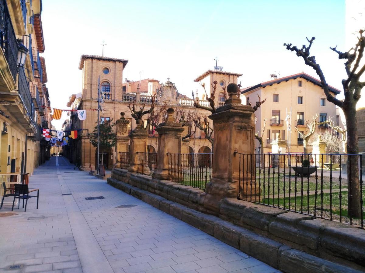 Гостьовий будинок Jardines De Viana Віана Екстер'єр фото